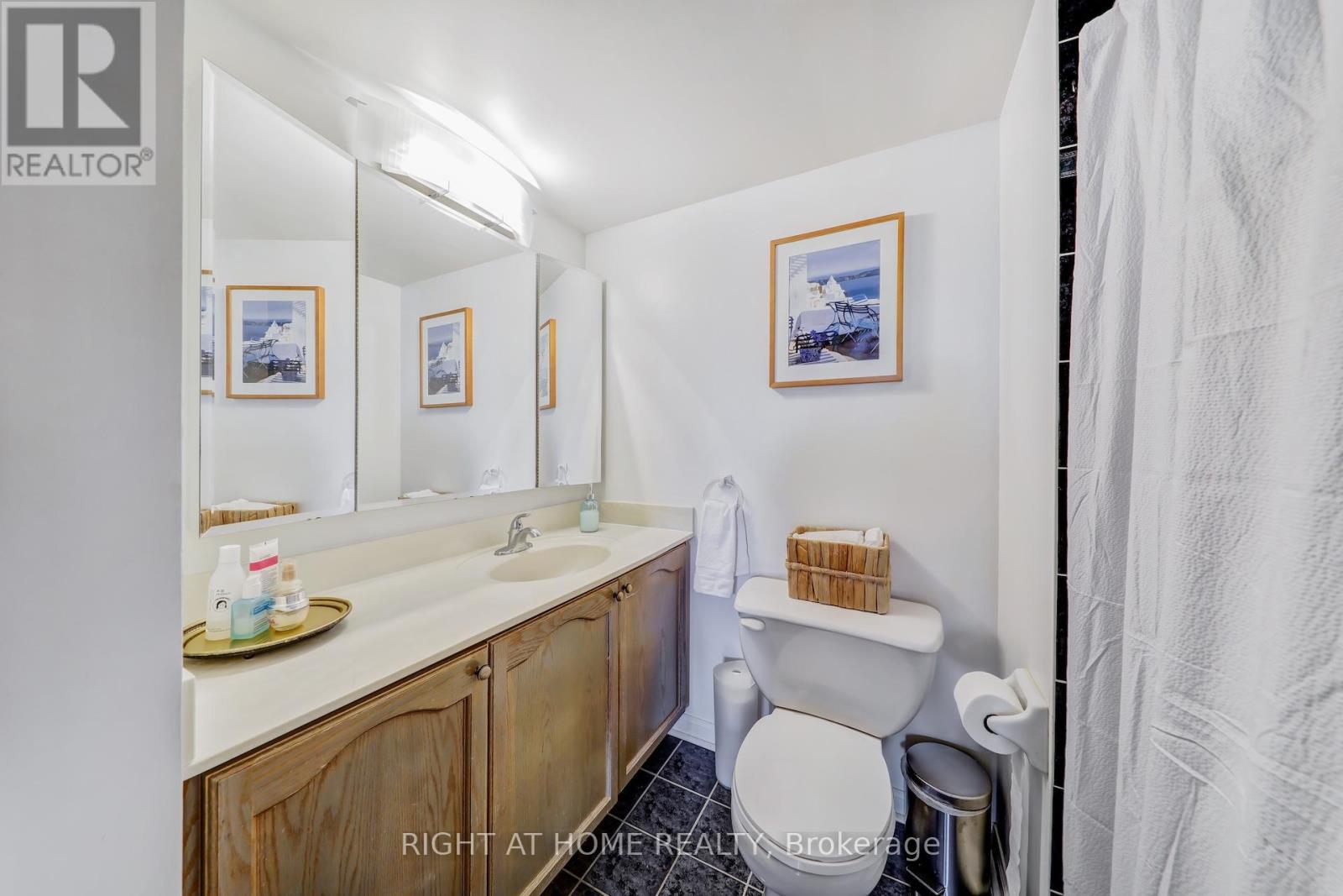 502 - 1140 Parkwest Place, Mississauga, Ontario  L5E 3K9 - Photo 15 - W12801604