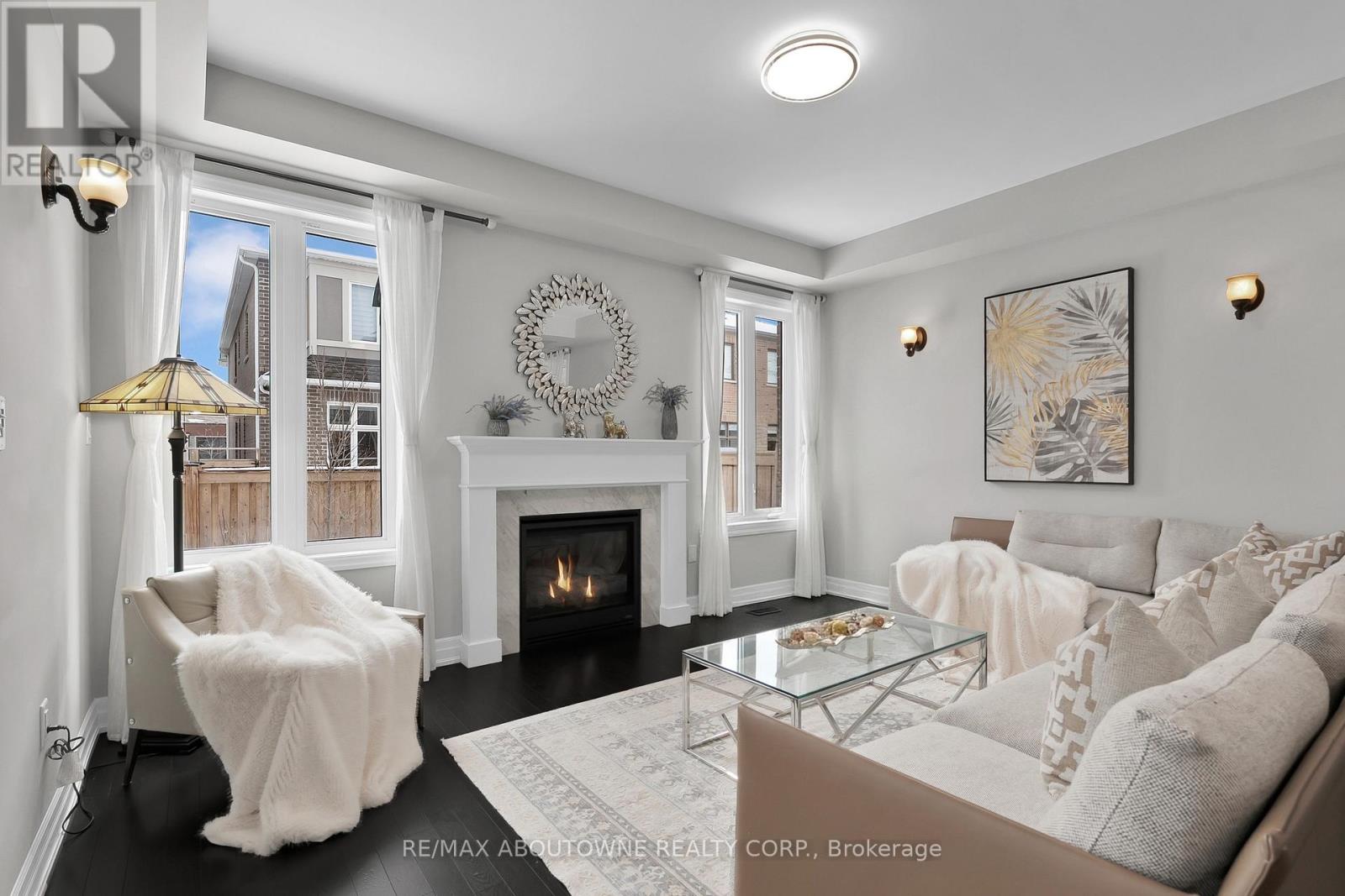 282 Bethpage Drive, Oakville, Ontario  L6M 5K9 - Photo 10 - W12801802