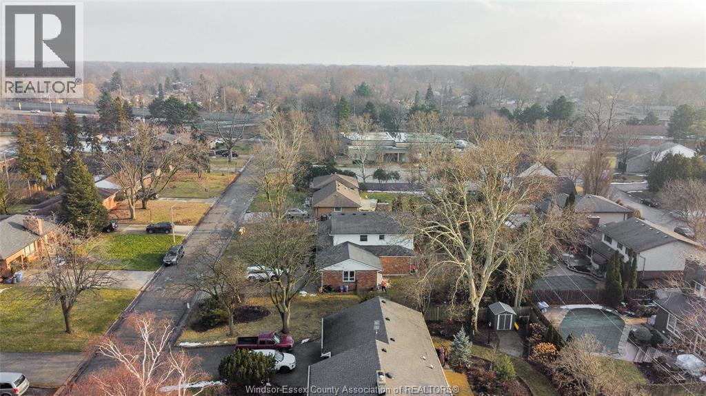 2477 Mark Avenue, Windsor, Ontario  N9E 2W2 - Photo 42 - 26003321