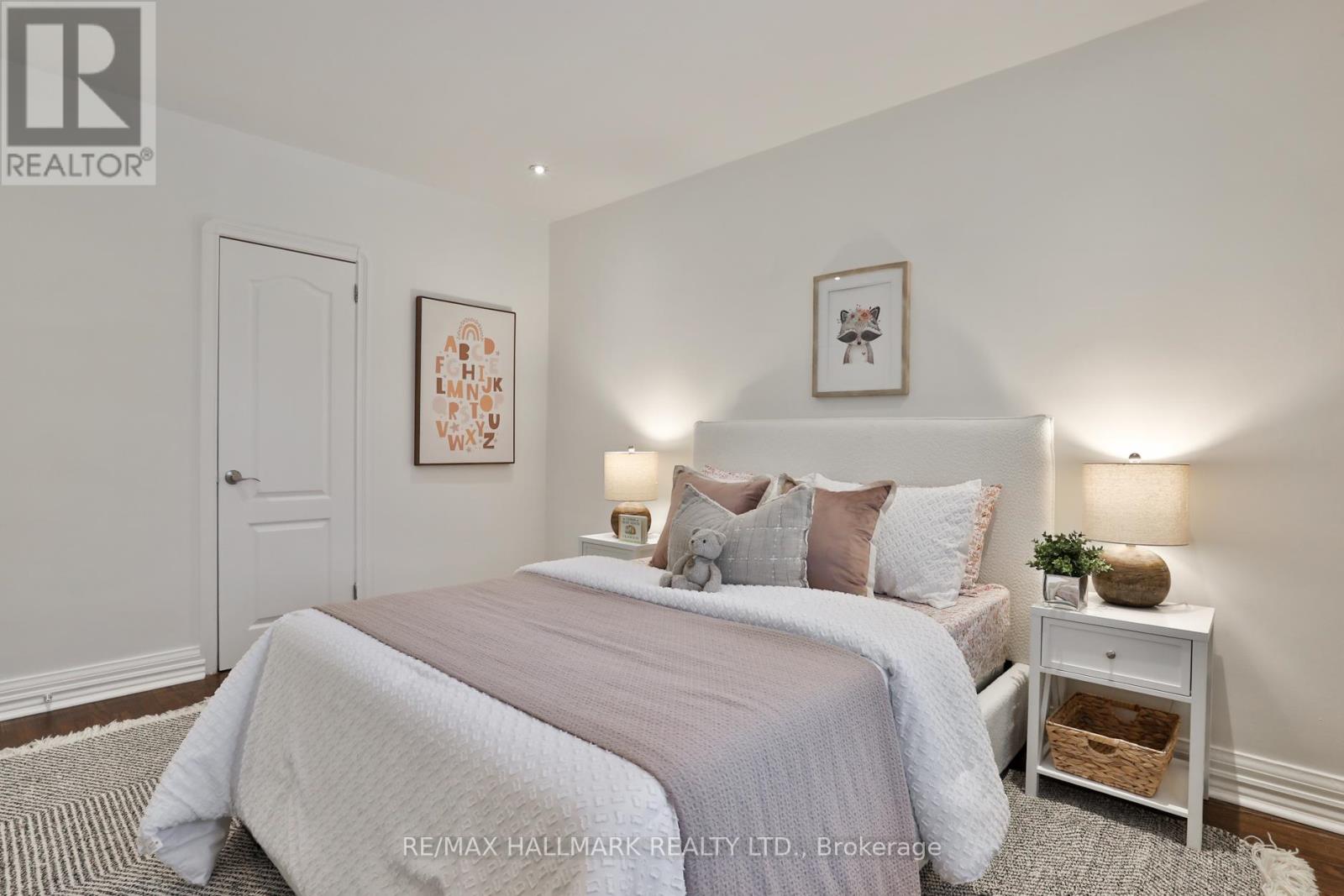 299 Ridley Boulevard, Toronto, Ontario  M3H 1K8 - Photo 20 - C12802316