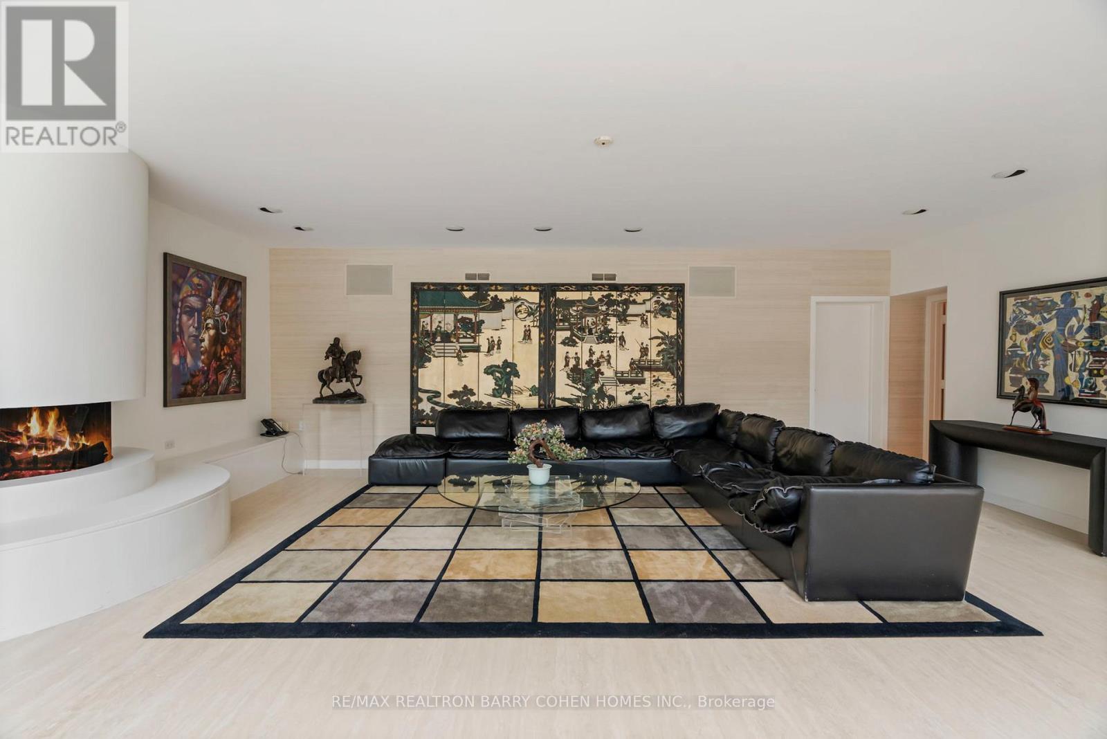 50 Park Lane Circle, Toronto, Ontario  M3C 2N2 - Photo 19 - C12802388