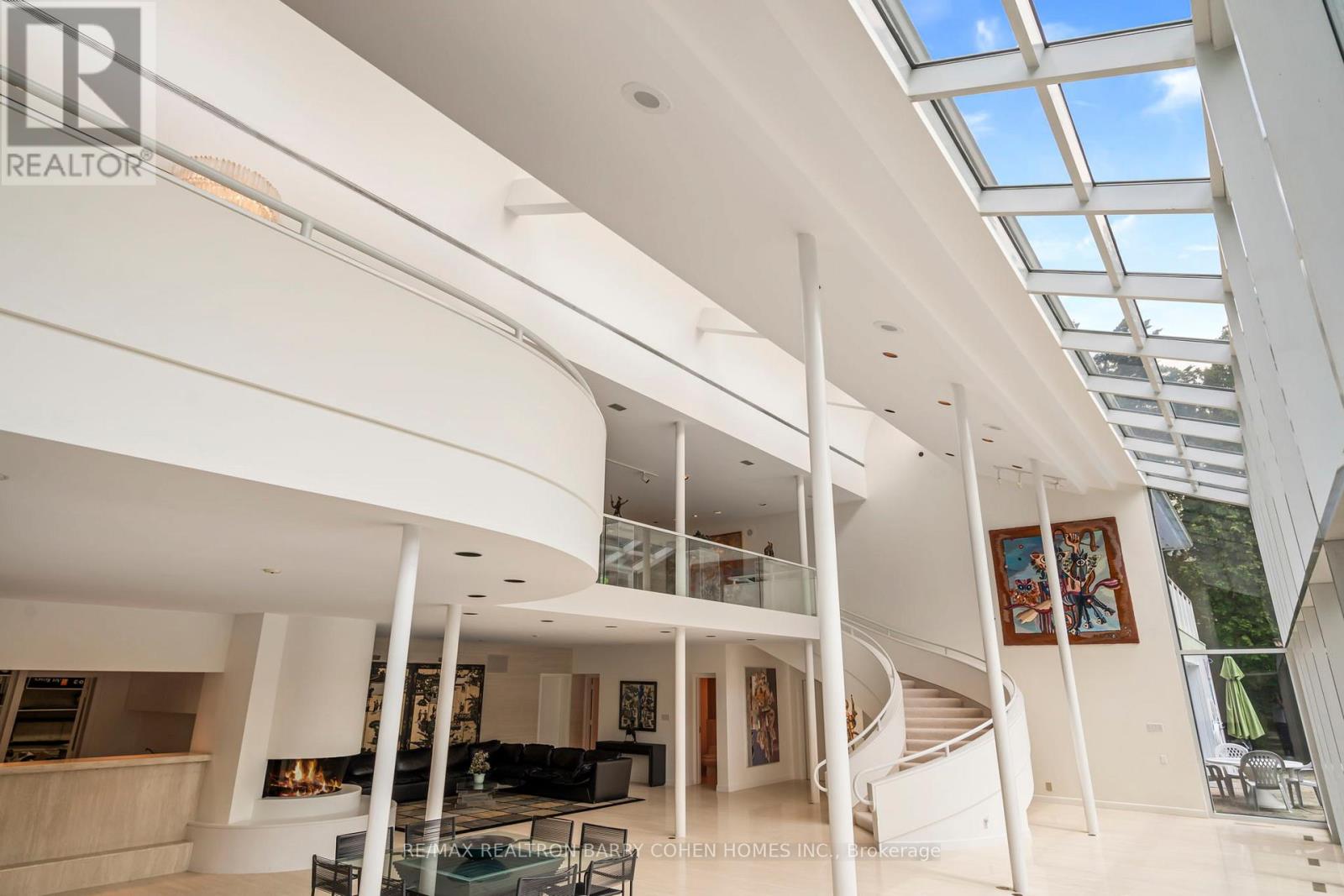 50 Park Lane Circle, Toronto, Ontario  M3C 2N2 - Photo 25 - C12802388