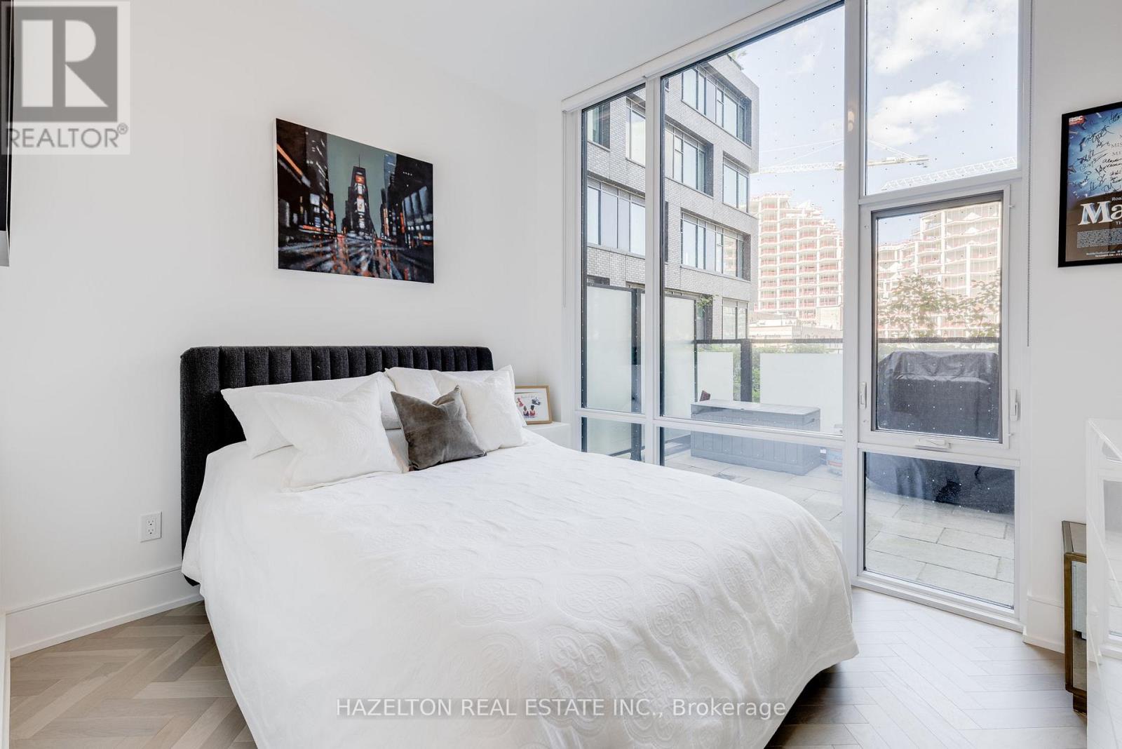 301 - 455 Wellington Street W, Toronto, Ontario  M5V 0V8 - Photo 16 - C12802406