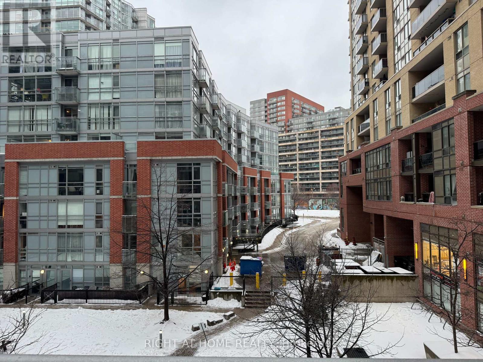 315 - 68 Abell Street, Toronto, Ontario  M6J 0B1 - Photo 6 - C12802416