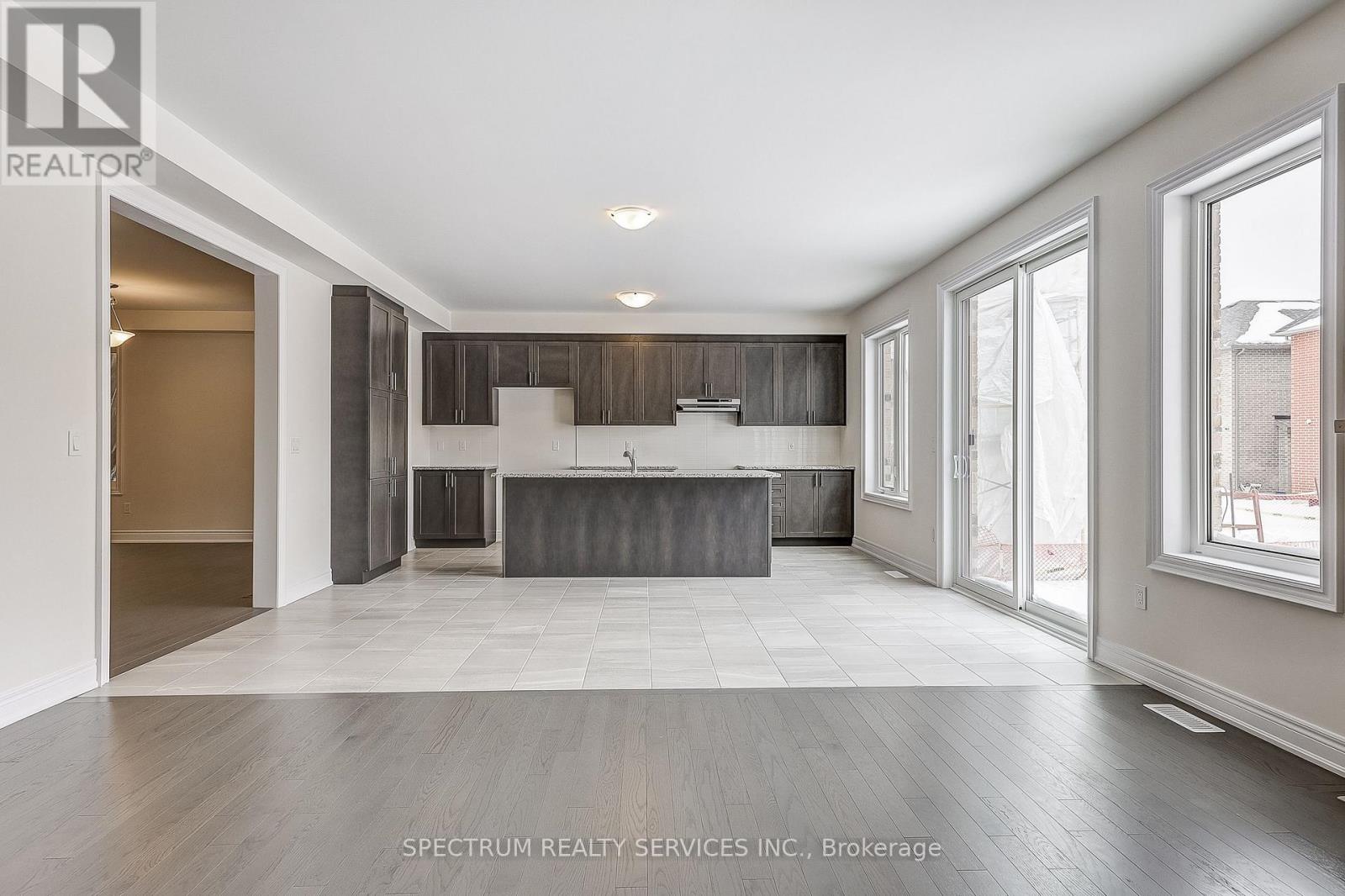 27 Rogerson Street E, Clarington (Newcastle), Ontario  L1B 0W4 - Photo 22 - E12802308