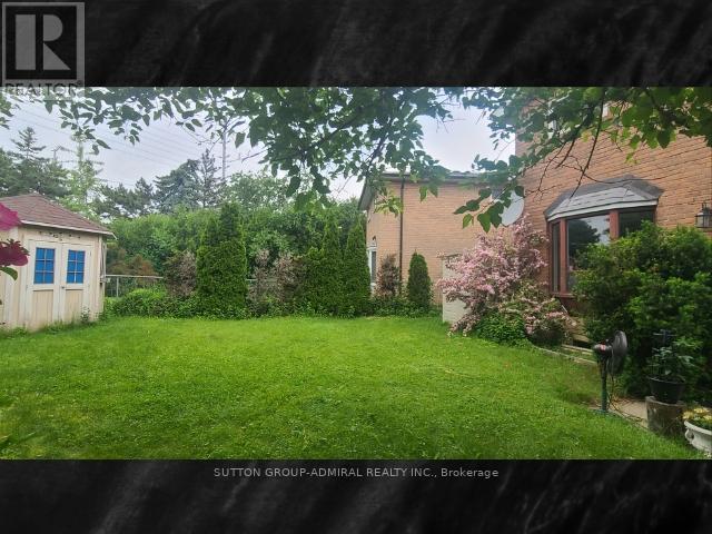 15 Miles Court, Richmond Hill, Ontario  L4C 5P7 - Photo 50 - N12767364