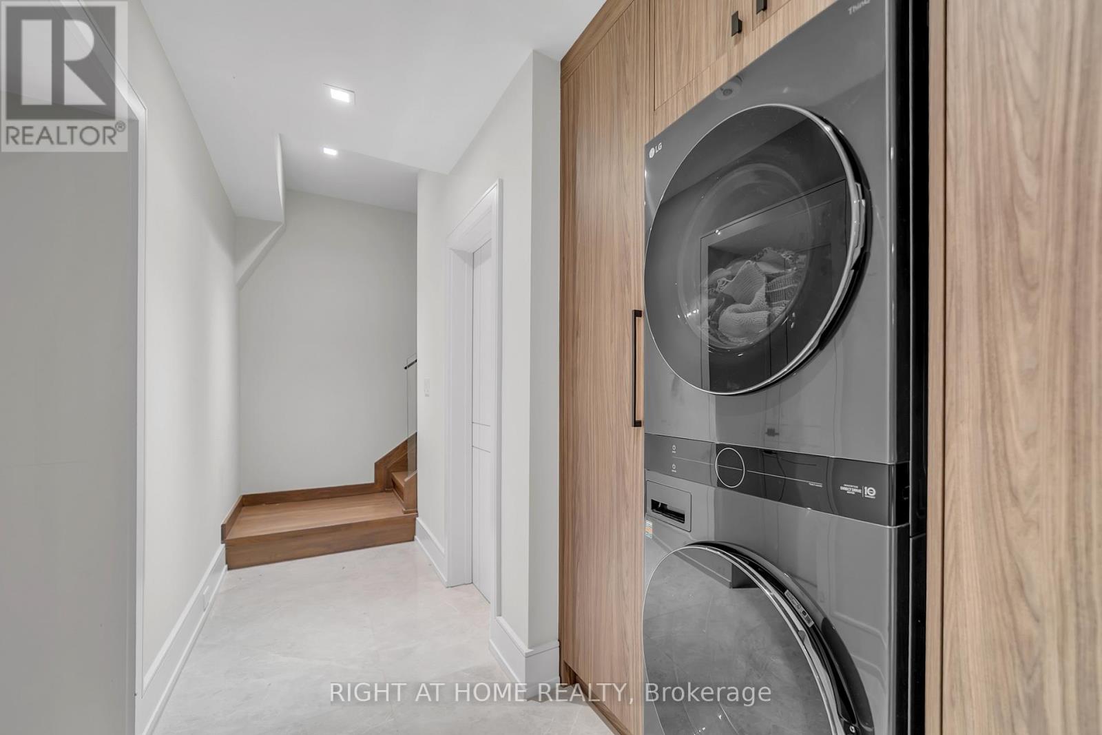 36 Fairway Heights Drive, Markham, Ontario  L3T 3A8 - Photo 47 - N12793530