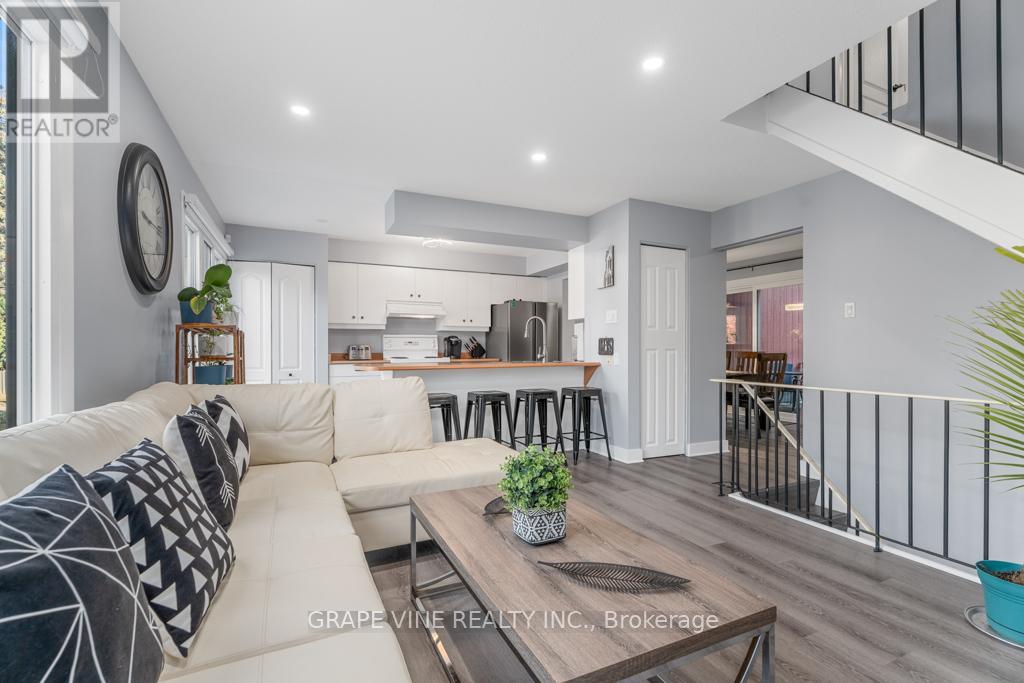 58 - 280 Mcclellan Road, Ottawa, Ontario  K2H 8P8 - Photo 10 - X12780920