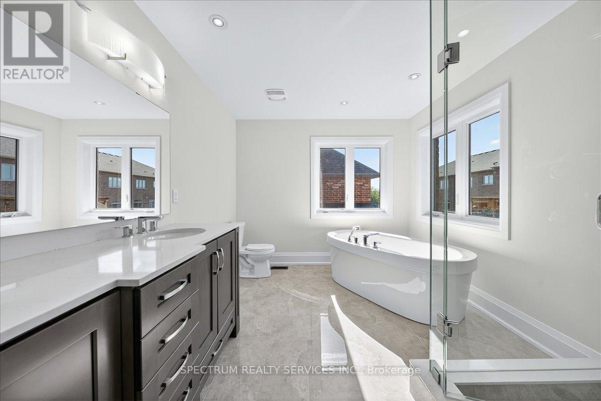 16 Barrow Avenue, Bradford West Gwillimbury (Bradford), Ontario  L3Z 0W1 - Photo 29 - N12802318