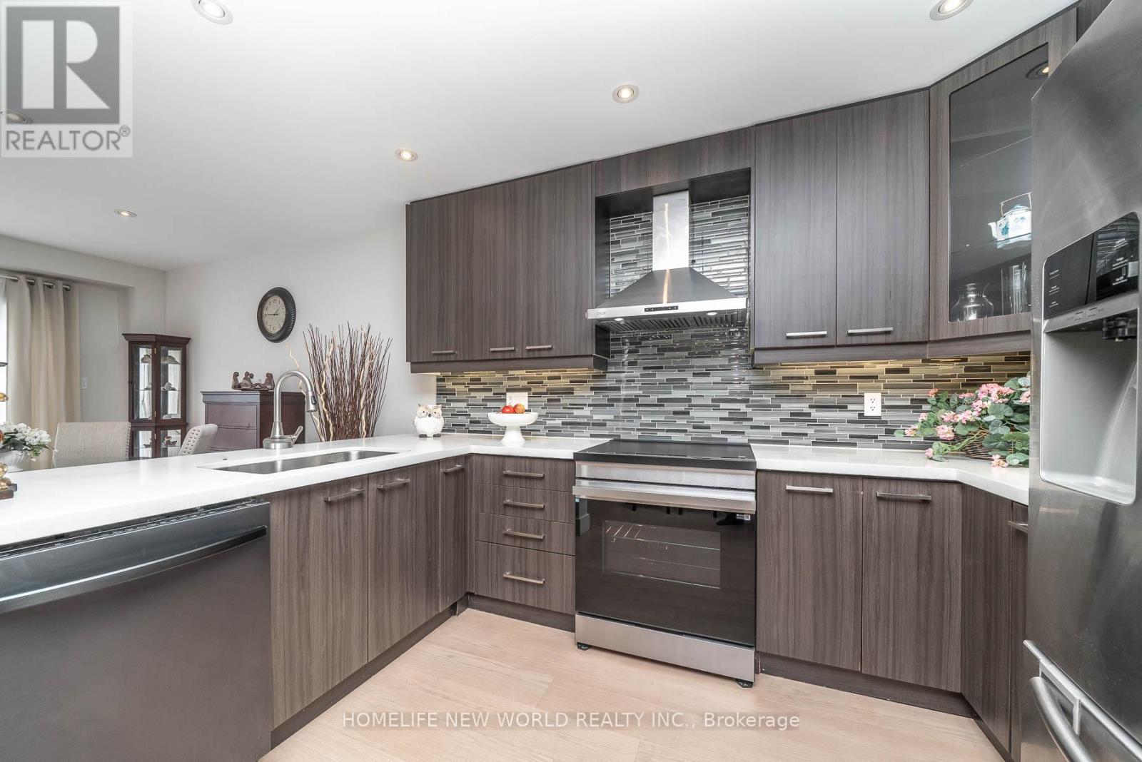 24 Christephen Crescent, Richmond Hill, Ontario  L4S 2S6 - Photo 10 - N12802324