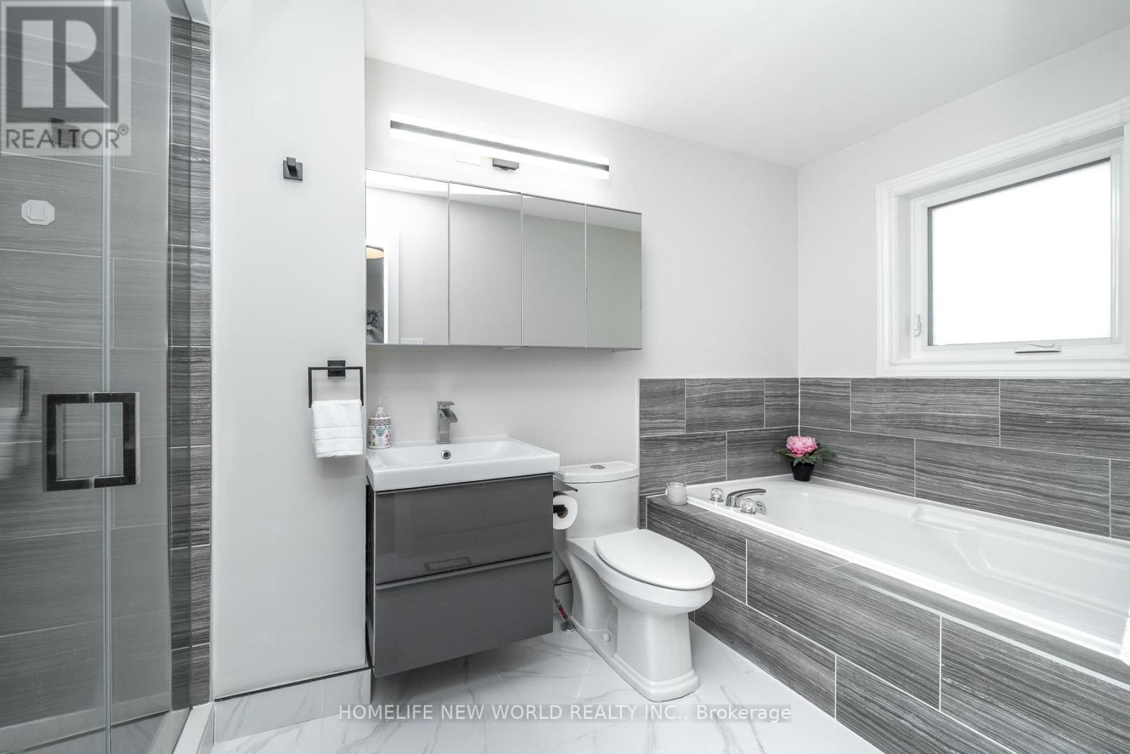 24 Christephen Crescent, Richmond Hill, Ontario  L4S 2S6 - Photo 23 - N12802324