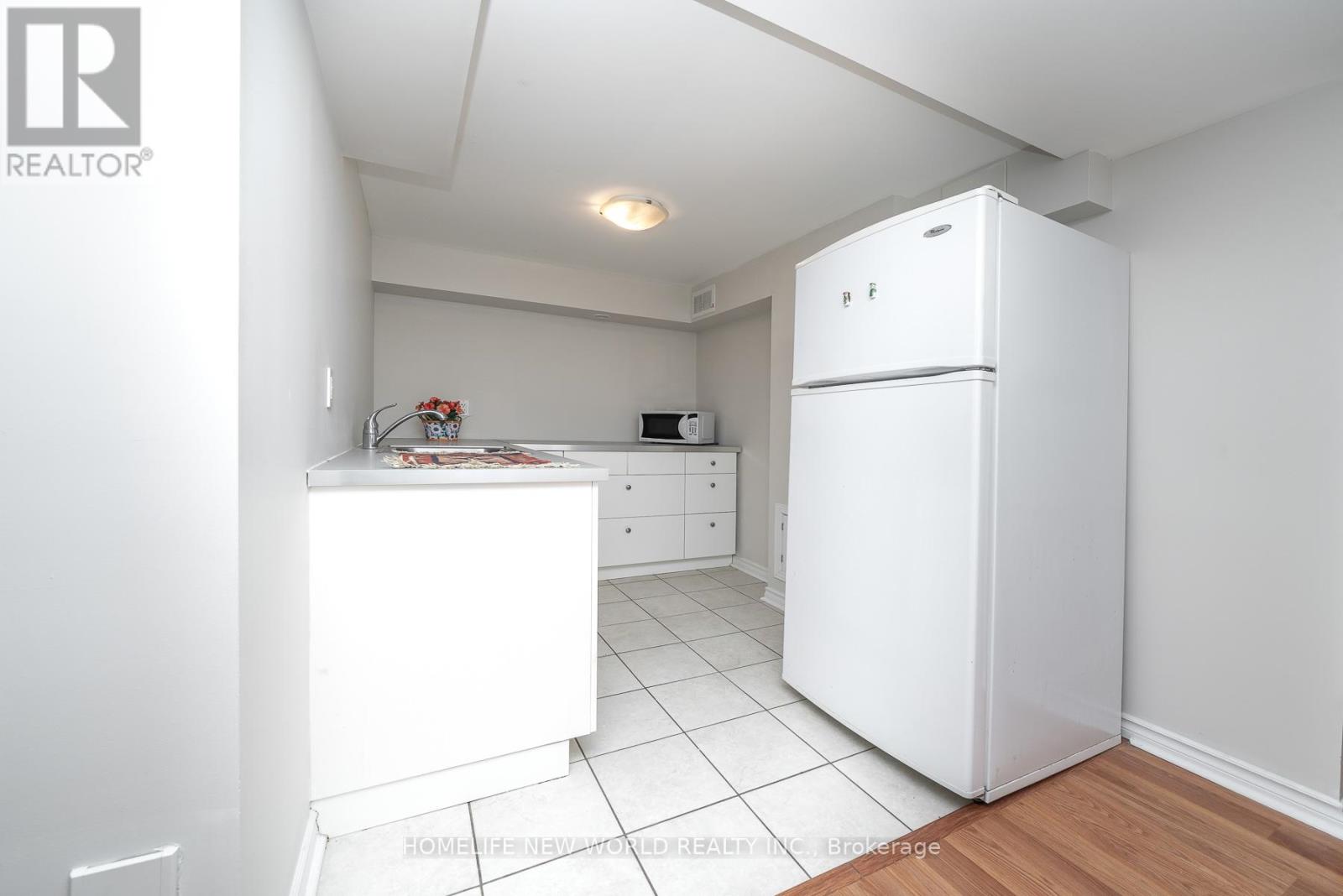 24 Christephen Crescent, Richmond Hill, Ontario  L4S 2S6 - Photo 37 - N12802324