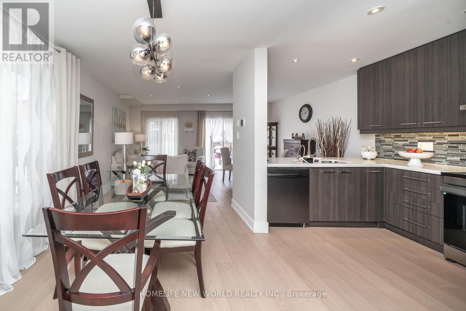 24 Christephen Crescent, Richmond Hill, Ontario  L4S 2S6 - Photo 9 - N12802324