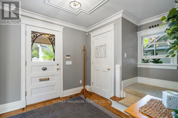 59 Centre Street W, Richmond Hill, Ontario  L4C 3P6 - Photo 7 - N12802400