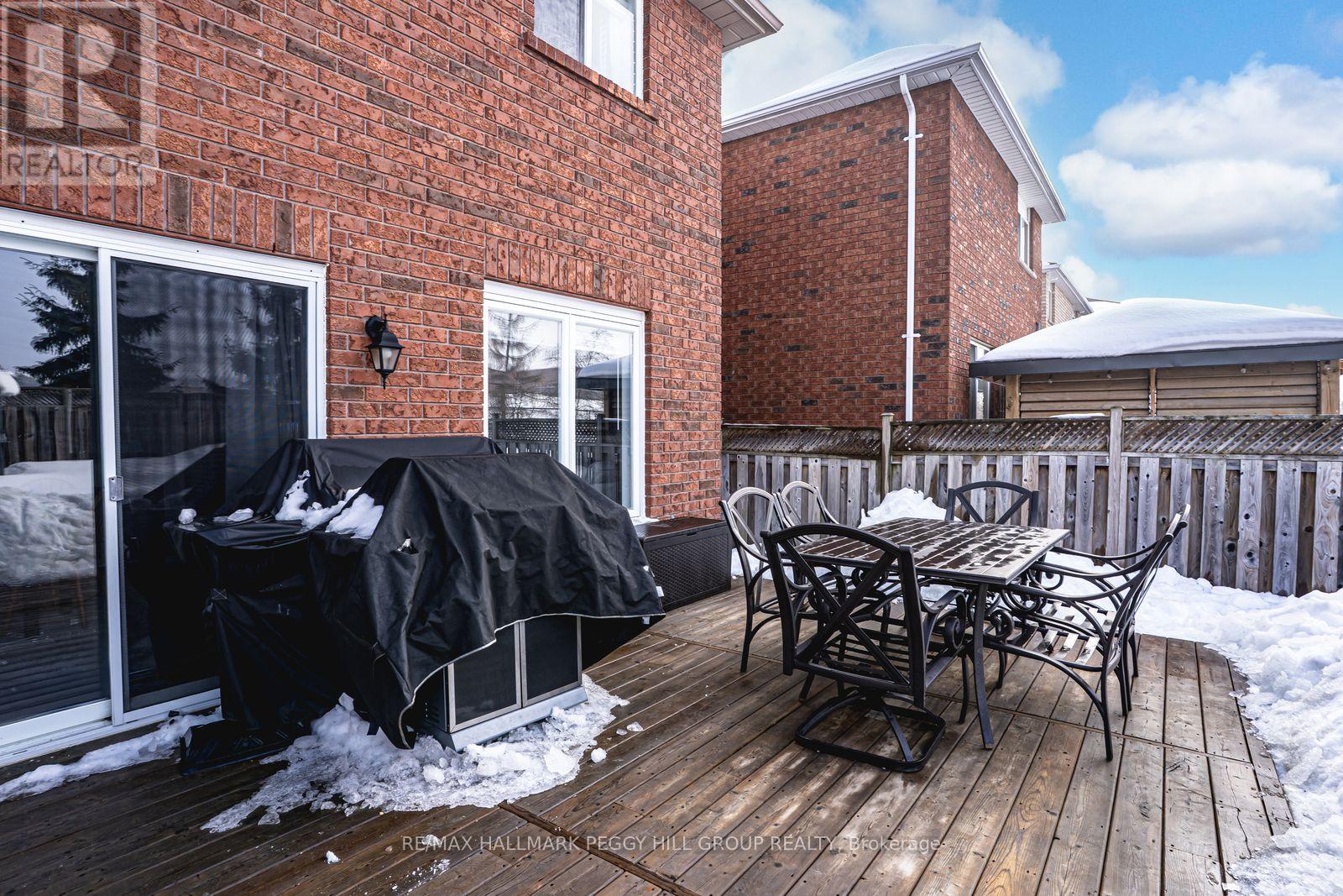 22 Michael Crescent, Barrie (East Bayfield), Ontario  L4M 6Y9 - Photo 10 - S12802280