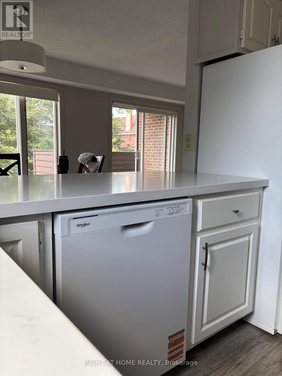 4 - 215 Pine Street, Collingwood, Ontario  L9Y 2P3 - Photo 10 - S12802362