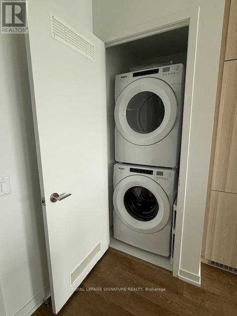 711 - 251 Masonry Way, Mississauga, Ontario  L5H 0B3 - Photo 7 - W12802314