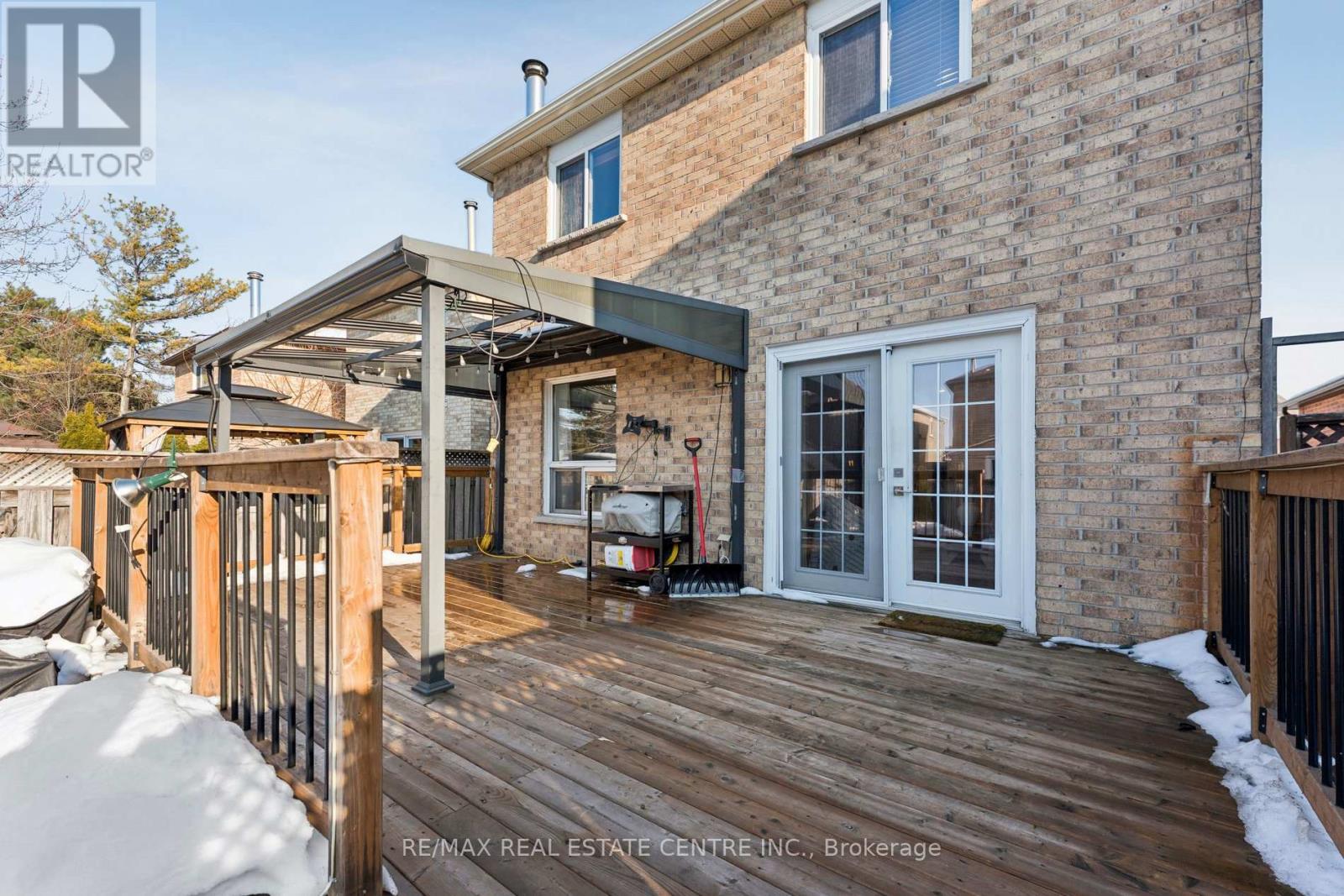 14 Glenmanor Drive, Brampton (Heart Lake West), Ontario  L6Z 3Z4 - Photo 46 - W12802328