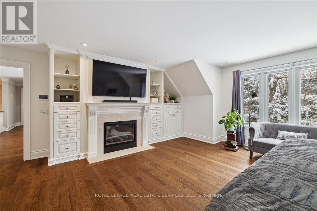 1730 The Pines, Mississauga, Ontario  L5J 4V5 - Photo 21 - W12802370