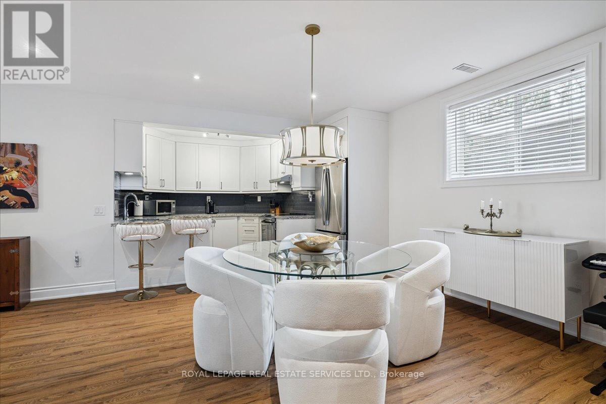 1730 The Pines, Mississauga, Ontario  L5J 4V5 - Photo 36 - W12802370