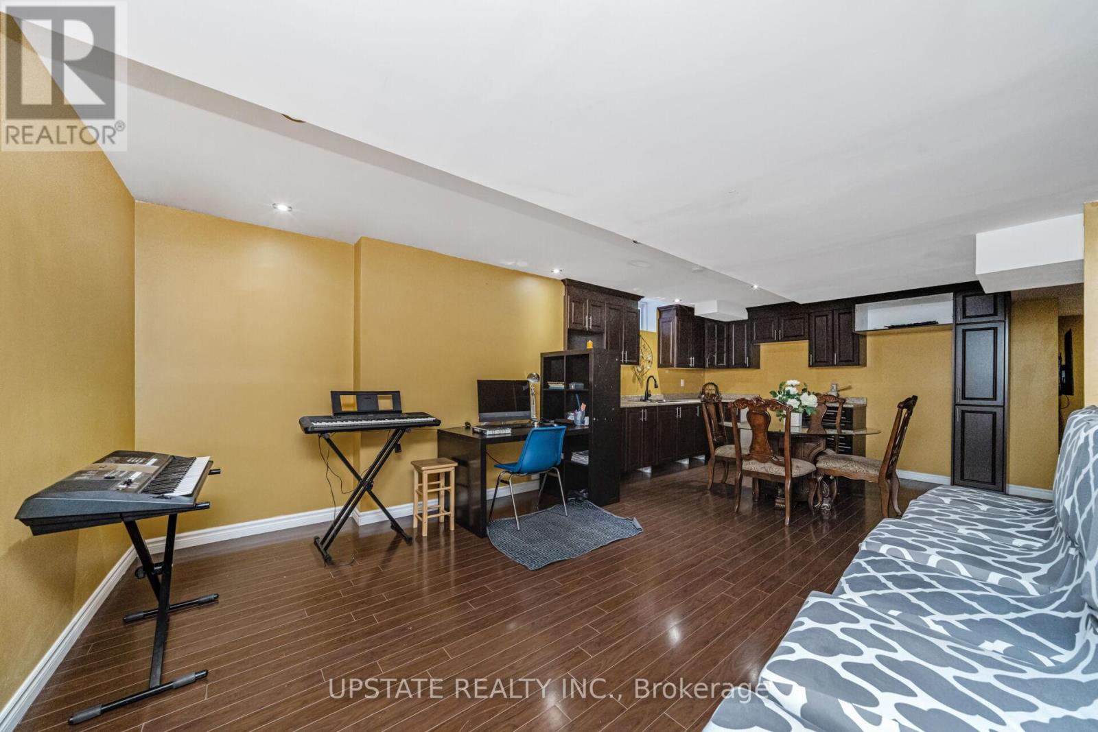 24 Haywood Drive, Brampton, Ontario  L6X 0W1 - Photo 34 - W12802376