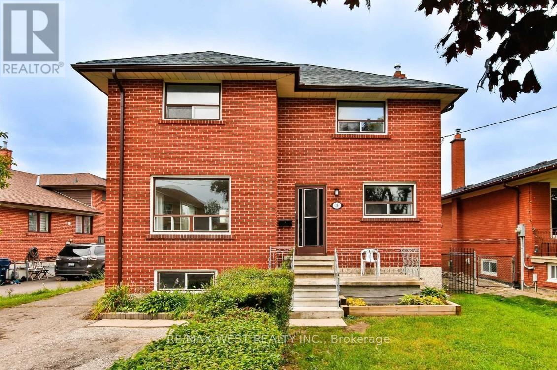 16 UPWOOD AVENUE, Toronto, Ontario