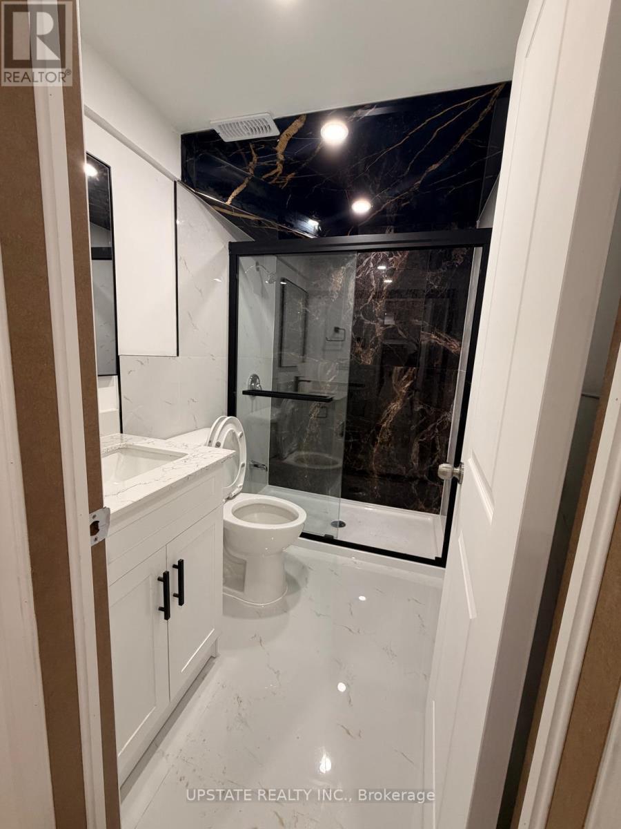 20 Stirrup Court, Brampton, Ontario  L6X 4Y1 - Photo 3 - W12802410