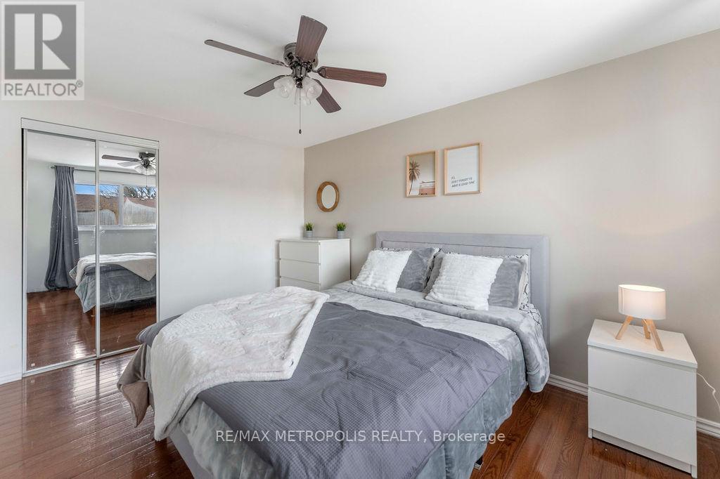 295 Fleetwood Crescent, Brampton, Ontario  L6T 2E7 - Photo 24 - W12802438