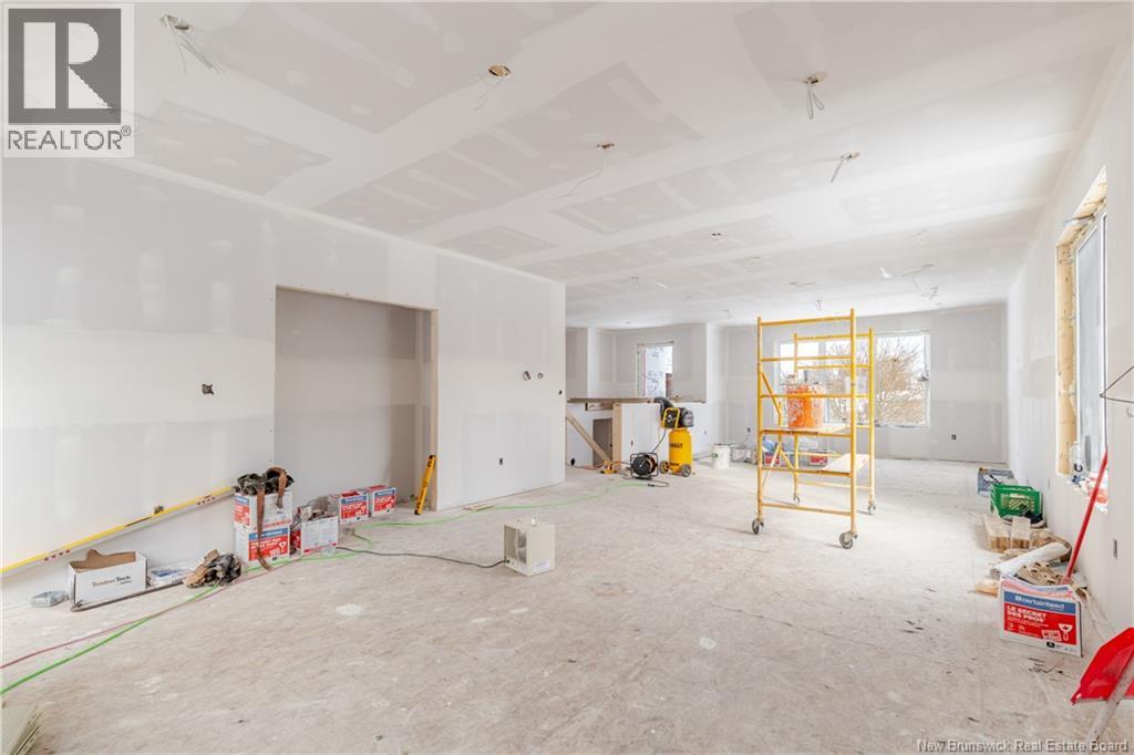 16 Mayflower Street, Fredericton, New Brunswick E3C 1L5 - Photo 4 - NB133855