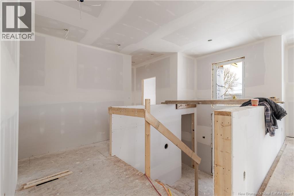 16 Mayflower Street, Fredericton, New Brunswick E3C 1L5 - Photo 8 - NB133855