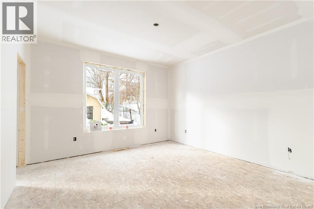 16 Mayflower Street, Fredericton, New Brunswick E3C 1L5 - Photo 9 - NB133855