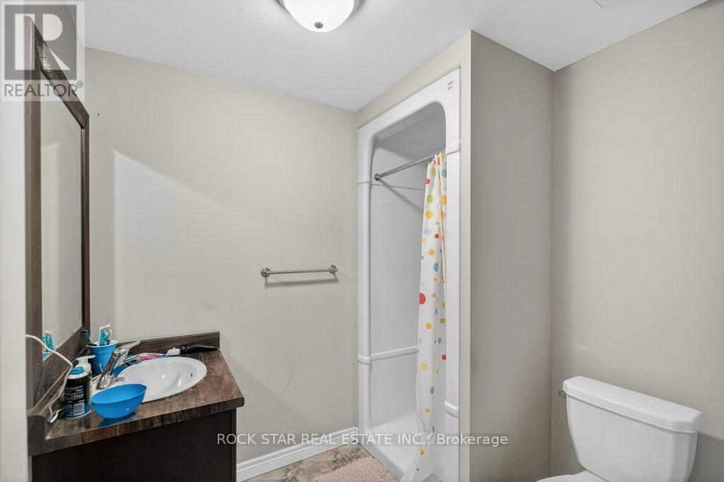 205b Marlborough Street, Brantford, Ontario  N3S 4T2 - Photo 24 - X12802274