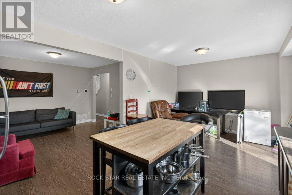 205b Marlborough Street, Brantford, Ontario  N3S 4T2 - Photo 9 - X12802274