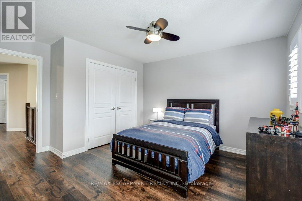 20 Bousfield Court, Hamilton, Ontario  L8B 0T3 - Photo 18 - X12802290