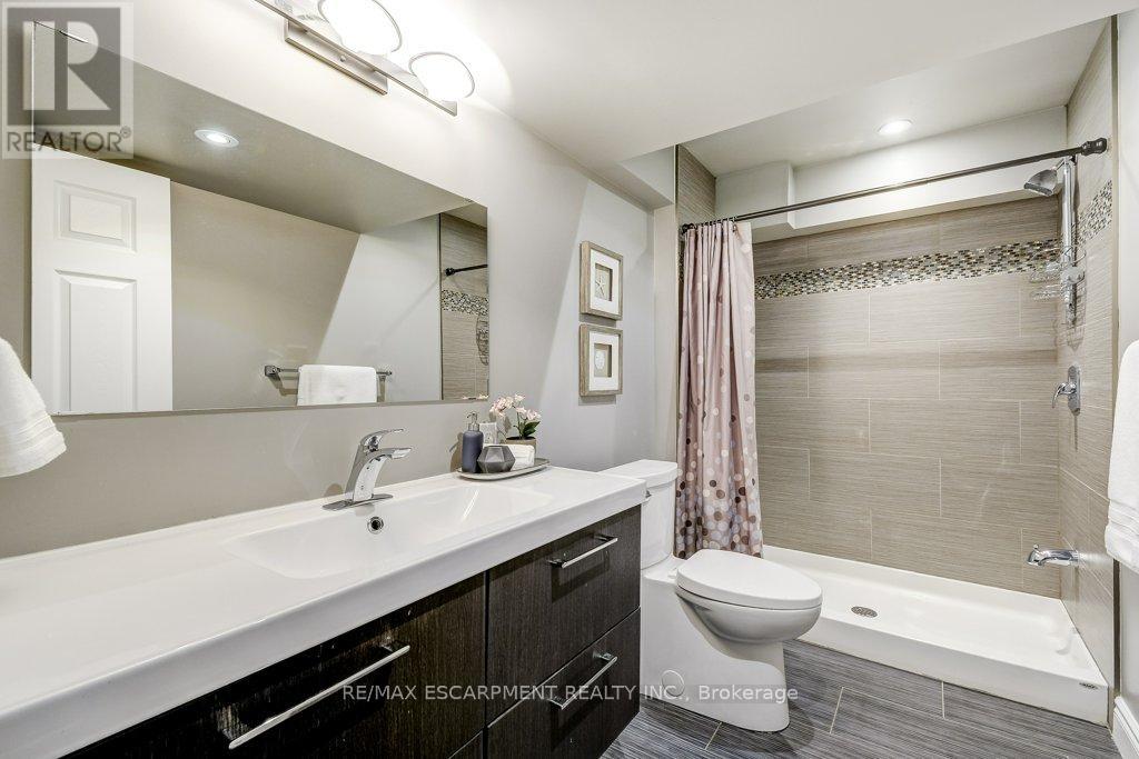 20 Bousfield Court, Hamilton, Ontario  L8B 0T3 - Photo 33 - X12802290