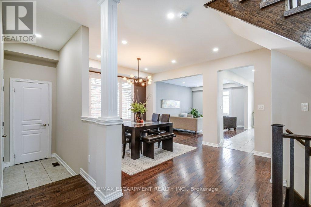 20 Bousfield Court, Hamilton, Ontario  L8B 0T3 - Photo 6 - X12802290