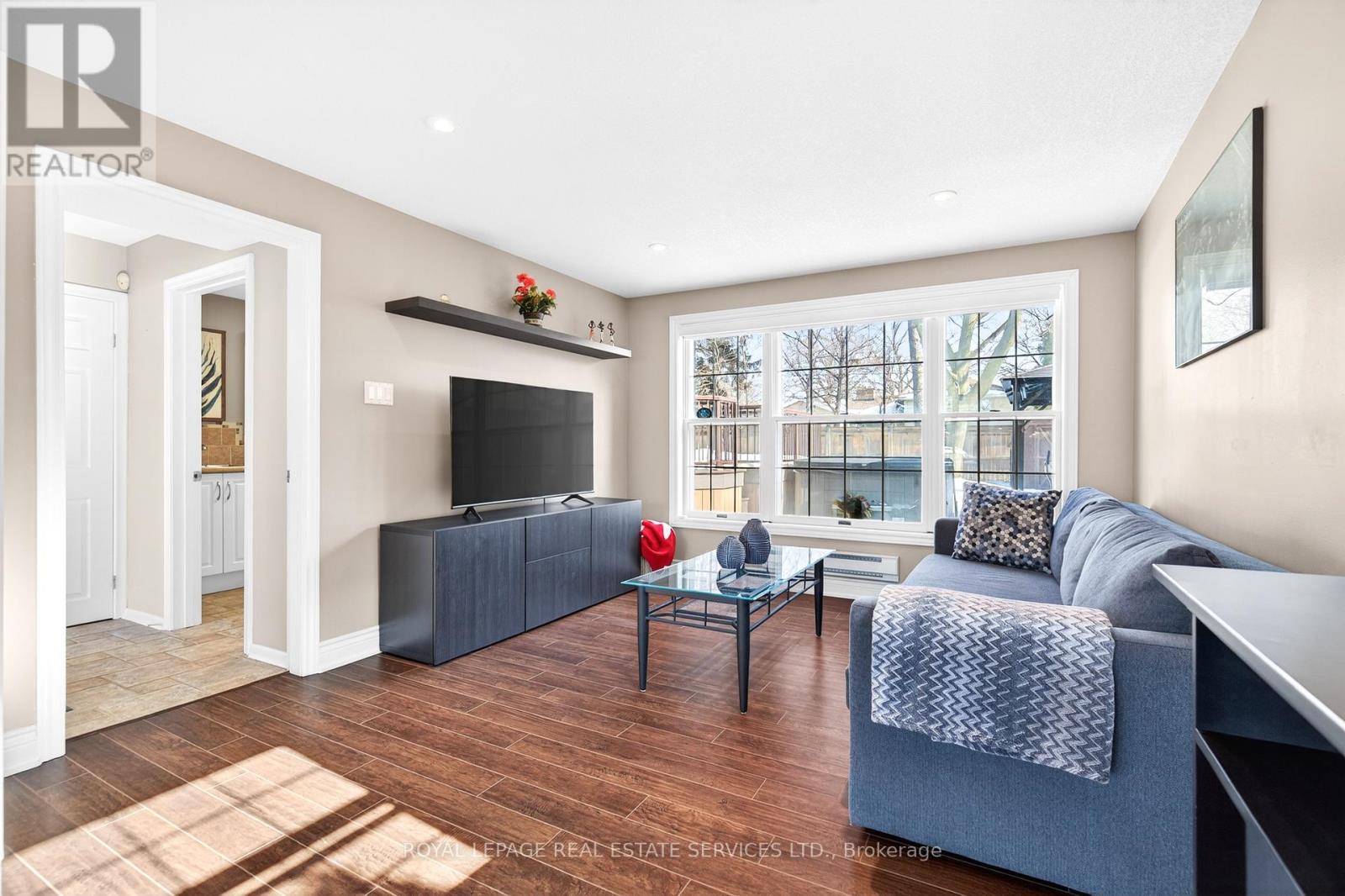 15 Belair Drive, Hamilton, Ontario  L9A 2Z3 - Photo 9 - X12802356