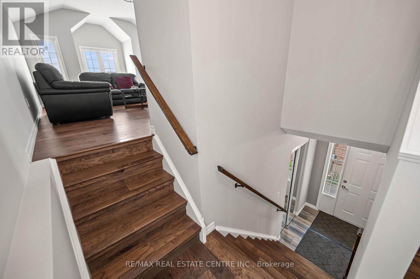 55 Lilywood Drive, Cambridge, Ontario  N1P 1G9 - Photo 15 - X12802366