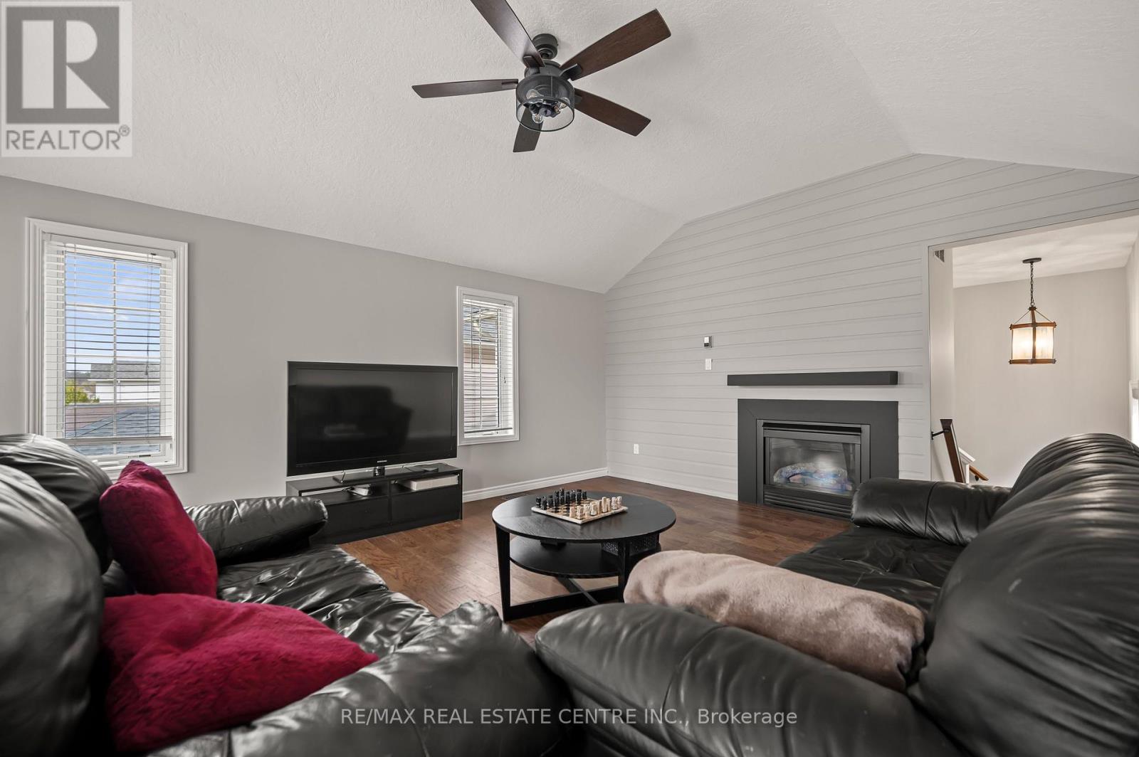 55 Lilywood Drive, Cambridge, Ontario  N1P 1G9 - Photo 17 - X12802366