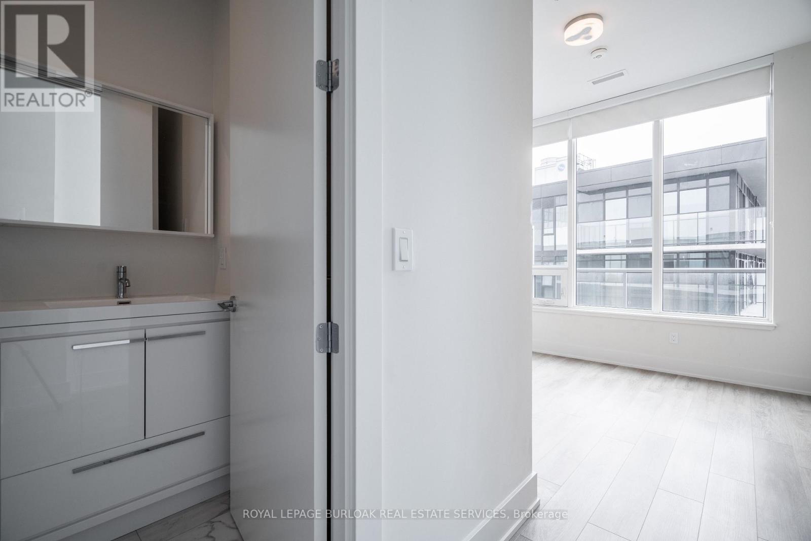 1410 - 212 King William Street, Hamilton, Ontario  L8N 1B5 - Photo 17 - X12802408