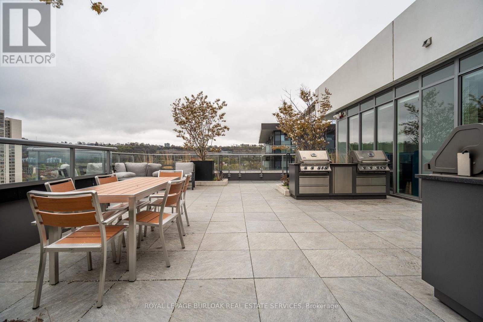 1410 - 212 King William Street, Hamilton, Ontario  L8N 1B5 - Photo 29 - X12802408