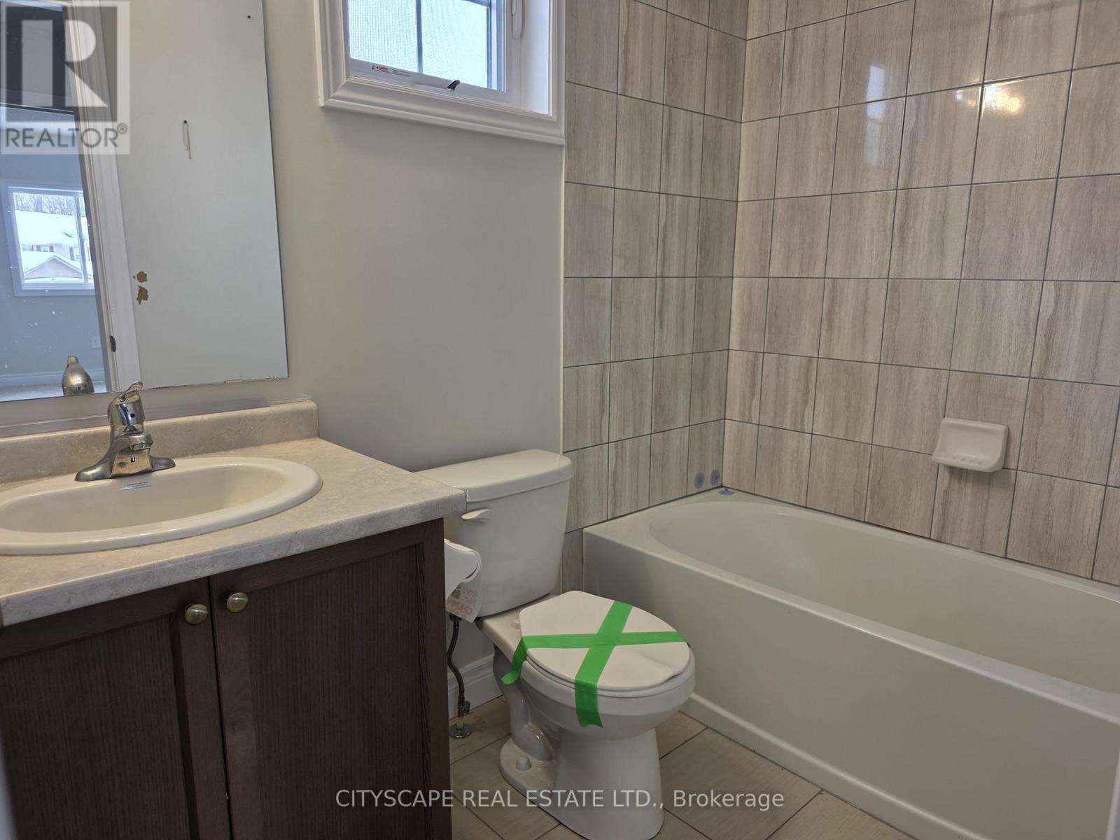 180 Wild Rose Drive, Gravenhurst (Muskoka (S)), Ontario  P1P 0B4 - Photo 30 - X12802418