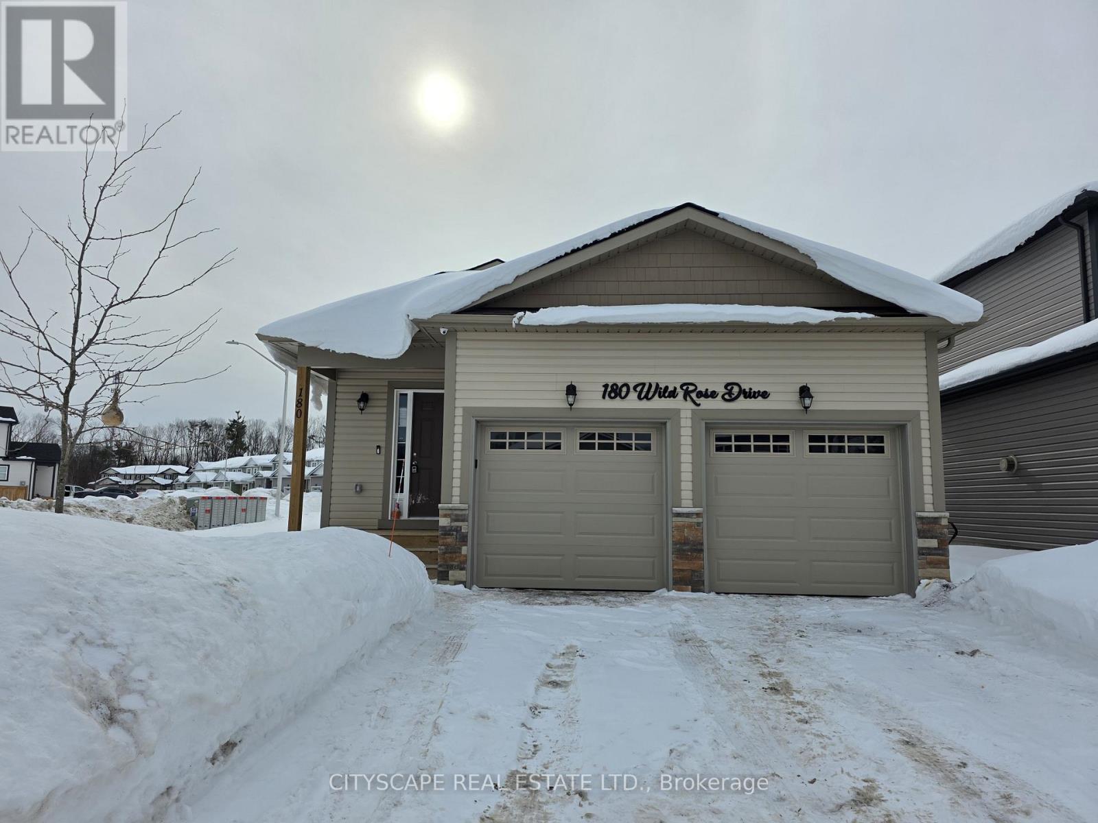 180 Wild Rose Drive, Gravenhurst (Muskoka (S)), Ontario  P1P 0B4 - Photo 4 - X12802418