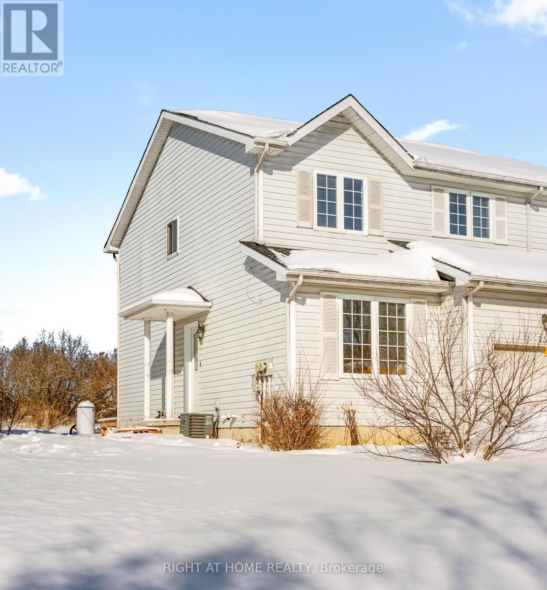 254 MAUDE STREET, Mississippi Mills, Ontario