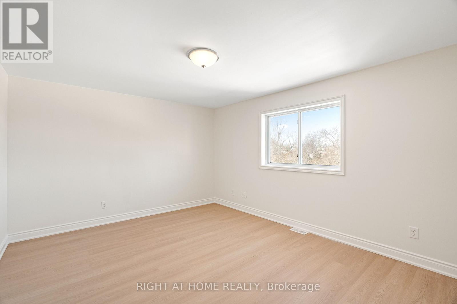 254 Maude Street, Mississippi Mills, Ontario  K0A 1A0 - Photo 18 - X12802428