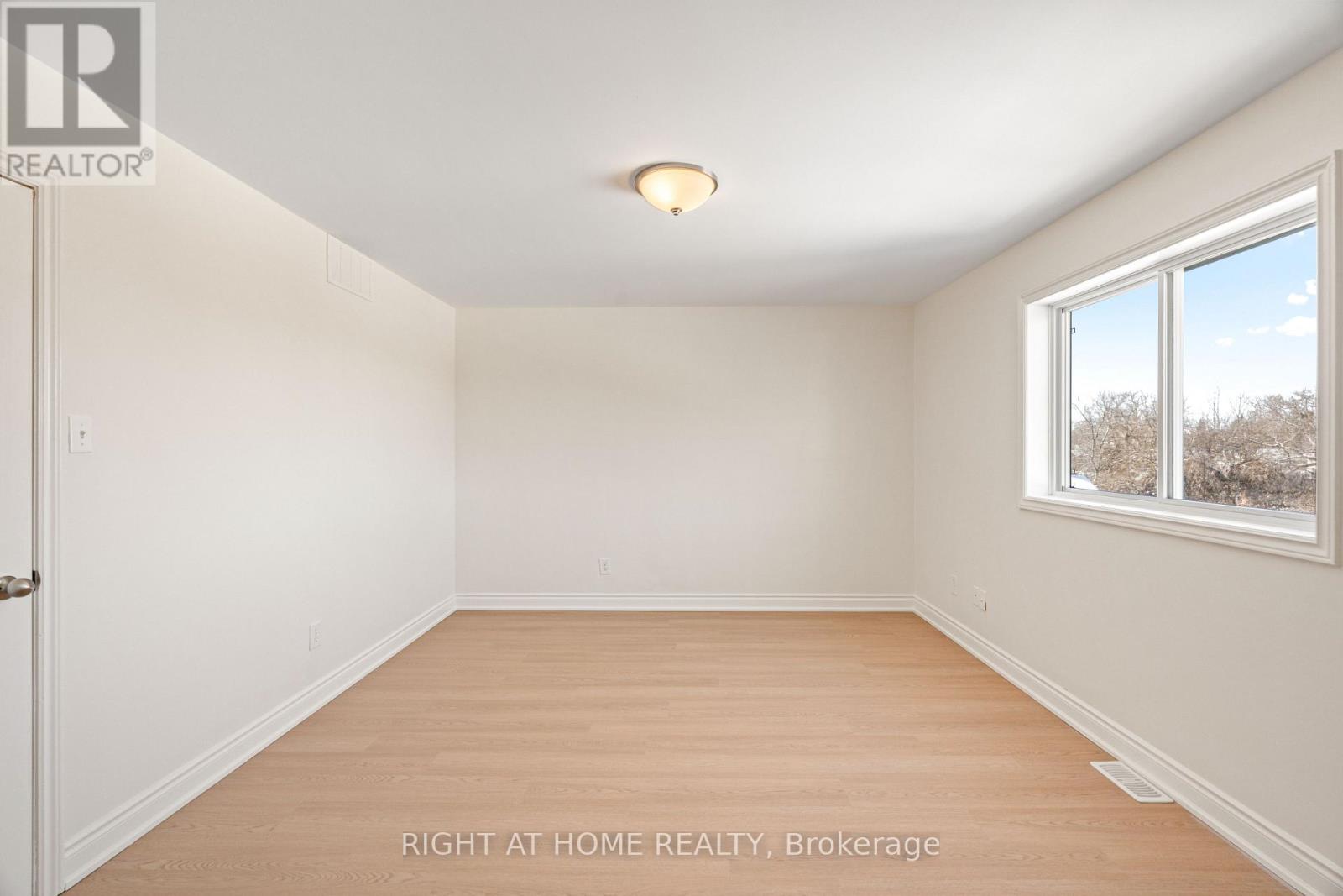 254 Maude Street, Mississippi Mills, Ontario  K0A 1A0 - Photo 20 - X12802428