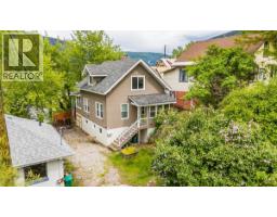 1667 CEDAR Avenue, Trail, British Columbia