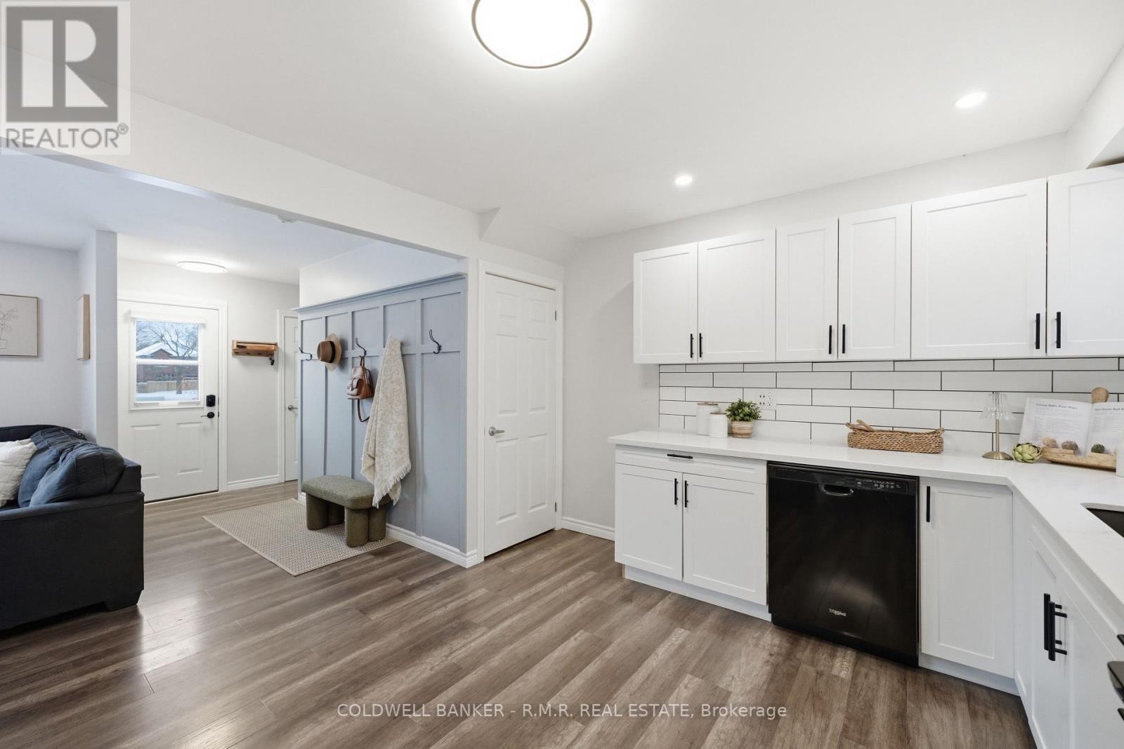 425 Bay Street, Scugog, Ontario  L9L 1M7 - Photo 10 - E12802494