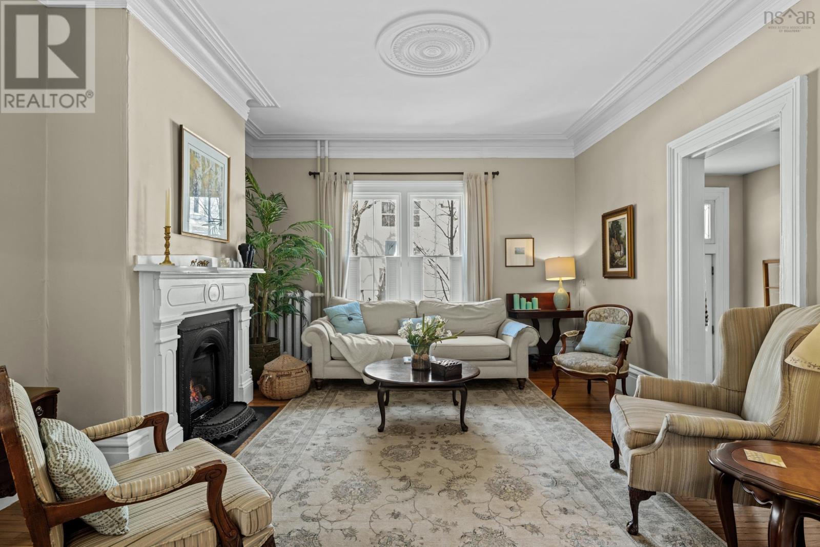 5742 Victoria Road, Halifax, Nova Scotia  B3H 1N2 - Photo 10 - 202603053