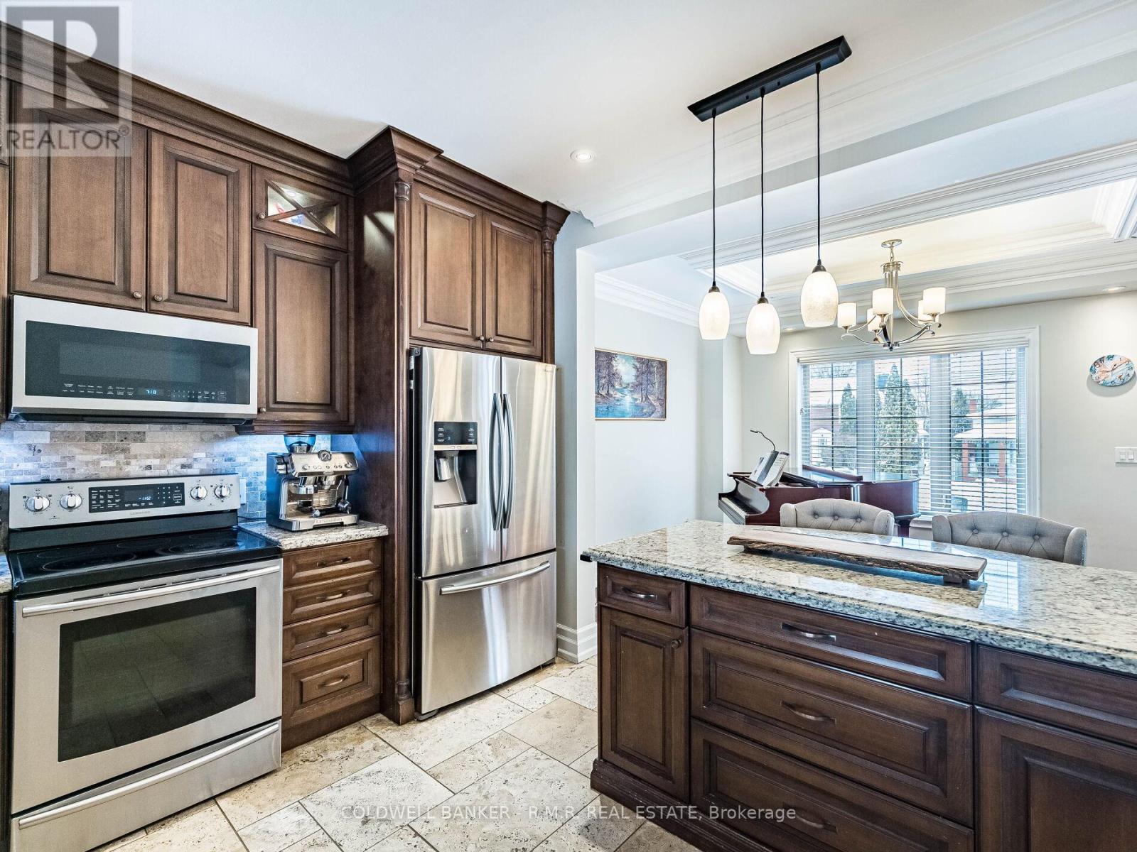 17 Lockheed Boulevard, Toronto, Ontario  M9P 2H5 - Photo 15 - W12802644